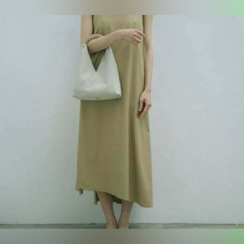 Kamaro’an Triangle Soft-Canvas Tote in Light Sage